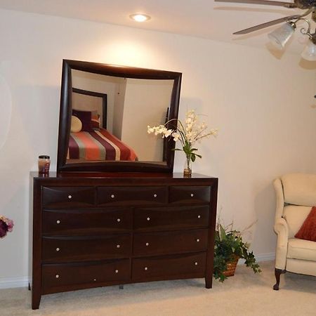 Lafayette Grand Manor Διαμέρισμα Waynesville Δωμάτιο φωτογραφία